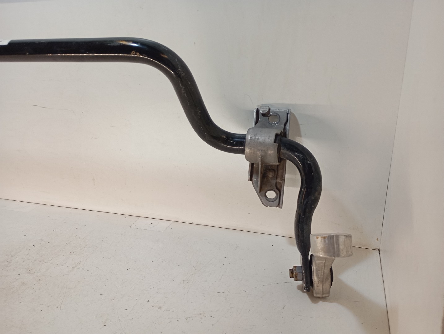 Barra stabilizzatrice / di torsione MERCEDES-BENZ Classe C (W205) Imagem-2