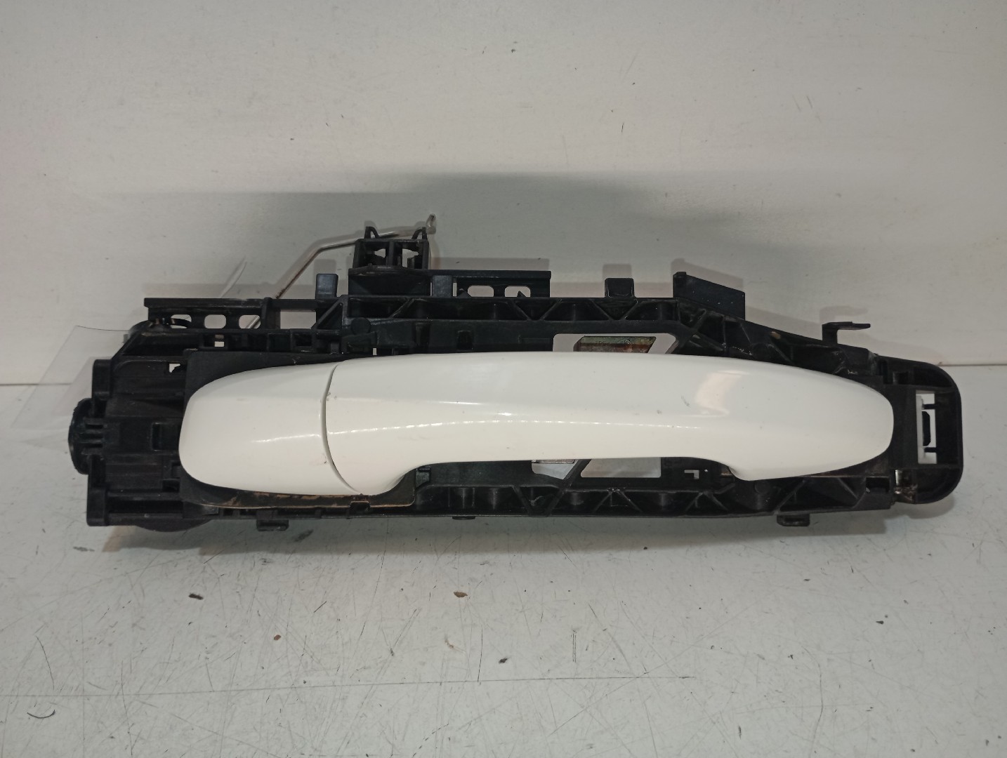 Poignée de porte avant gauche MERCEDES-BENZ Classe C (W205)