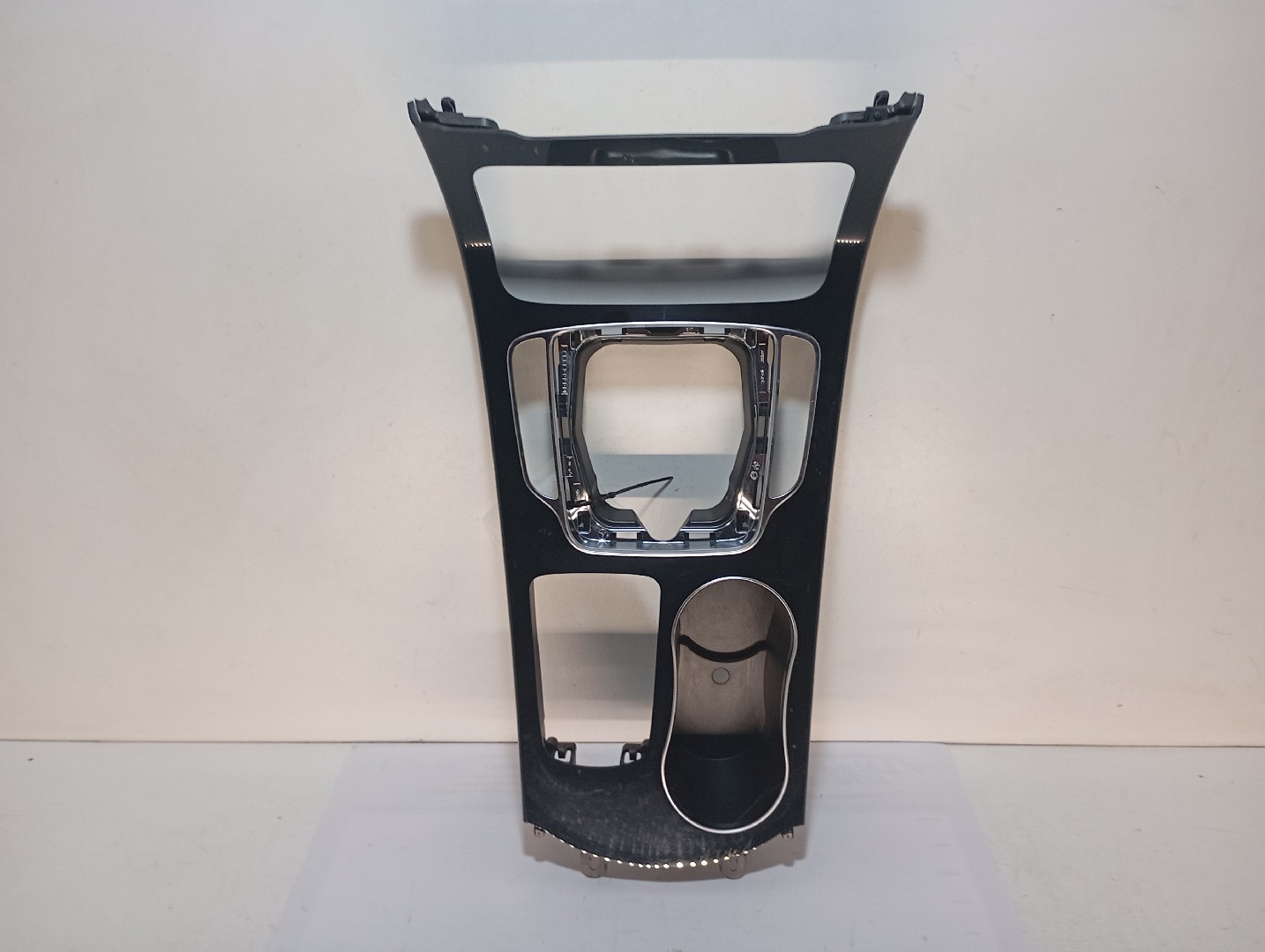 Moulure tableau de bord MERCEDES-BENZ Classe C (W205)