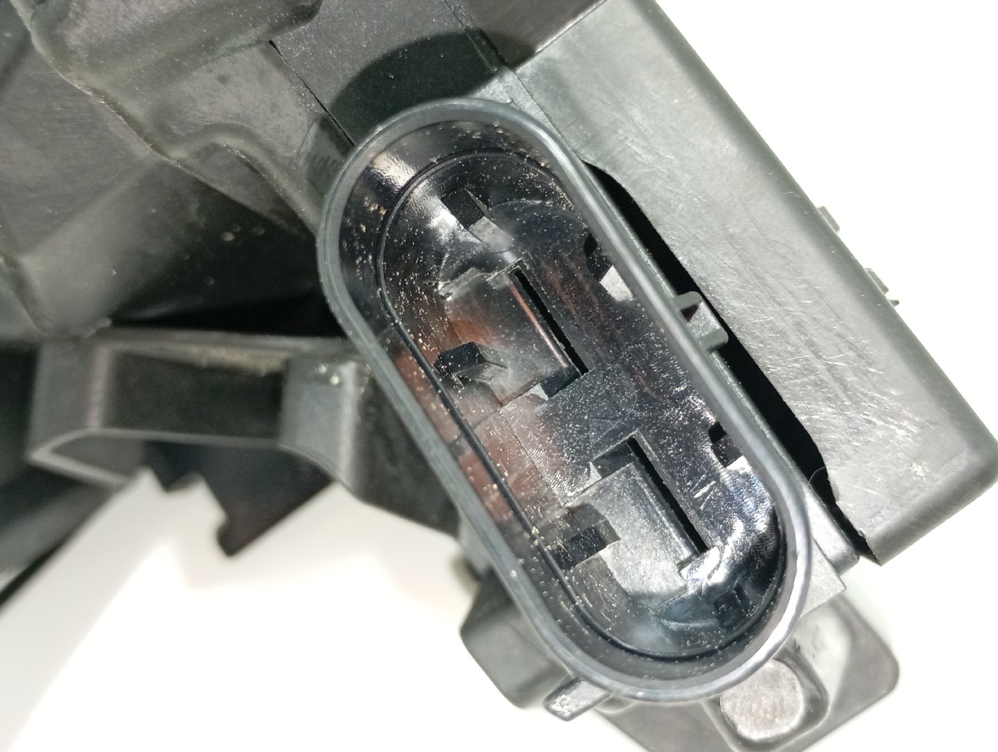 Boîte de fusibles / SAM / BSI MERCEDES-BENZ Classe C (W205) Imagem-3