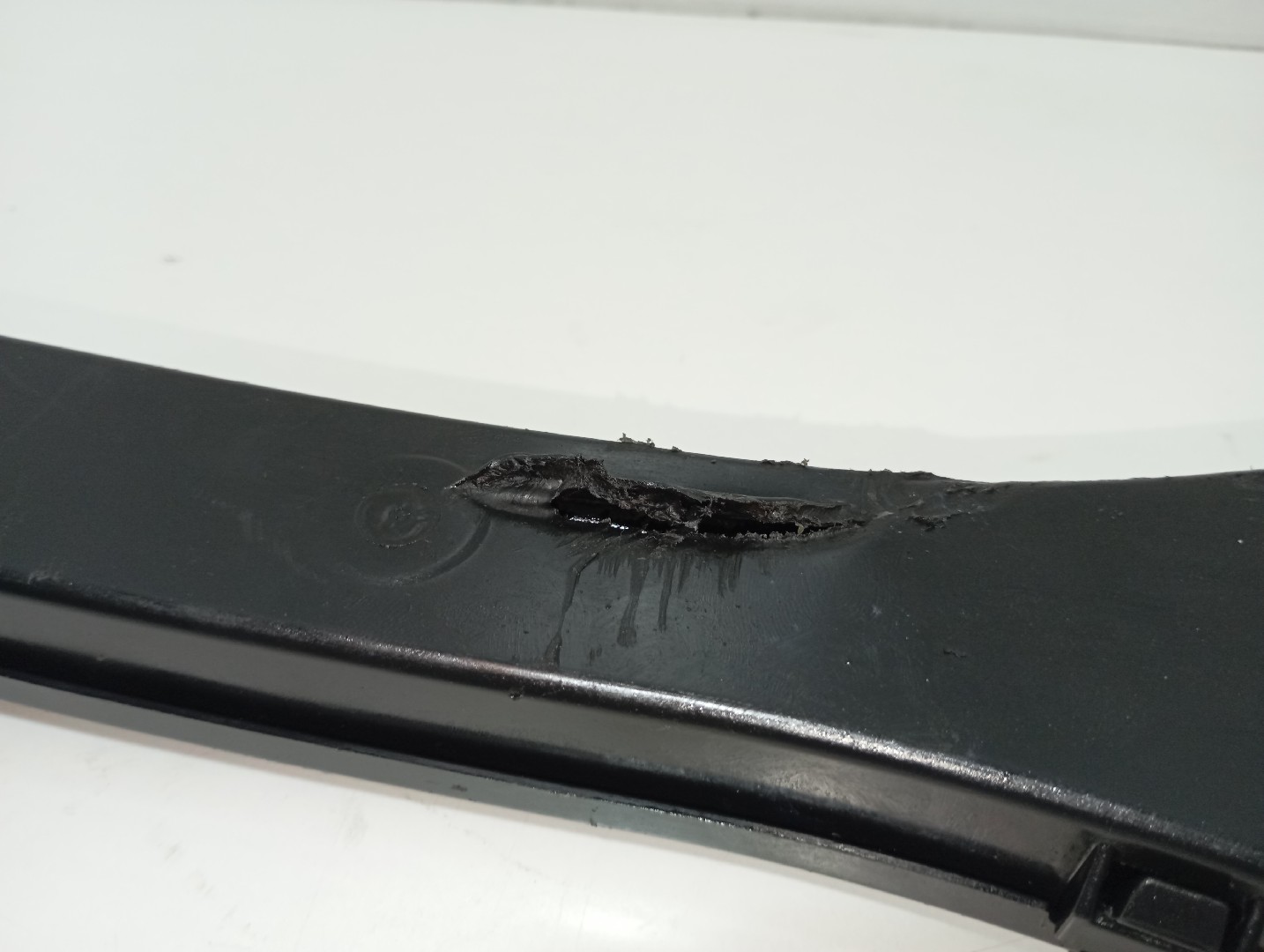 Bras de suspension arrière gauche MERCEDES-BENZ Classe C (W205) Imagem-2