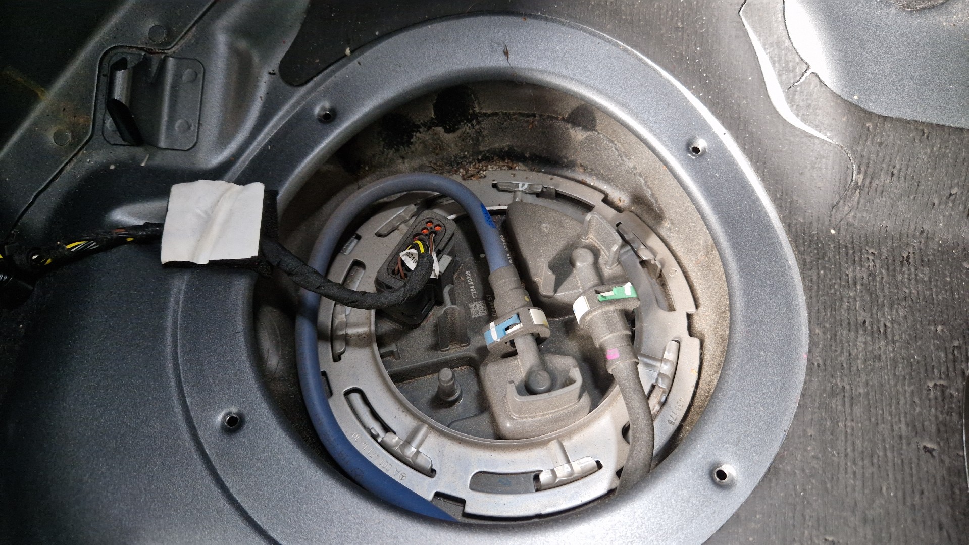 Pompe à carburant MERCEDES-BENZ Classe C (W205)