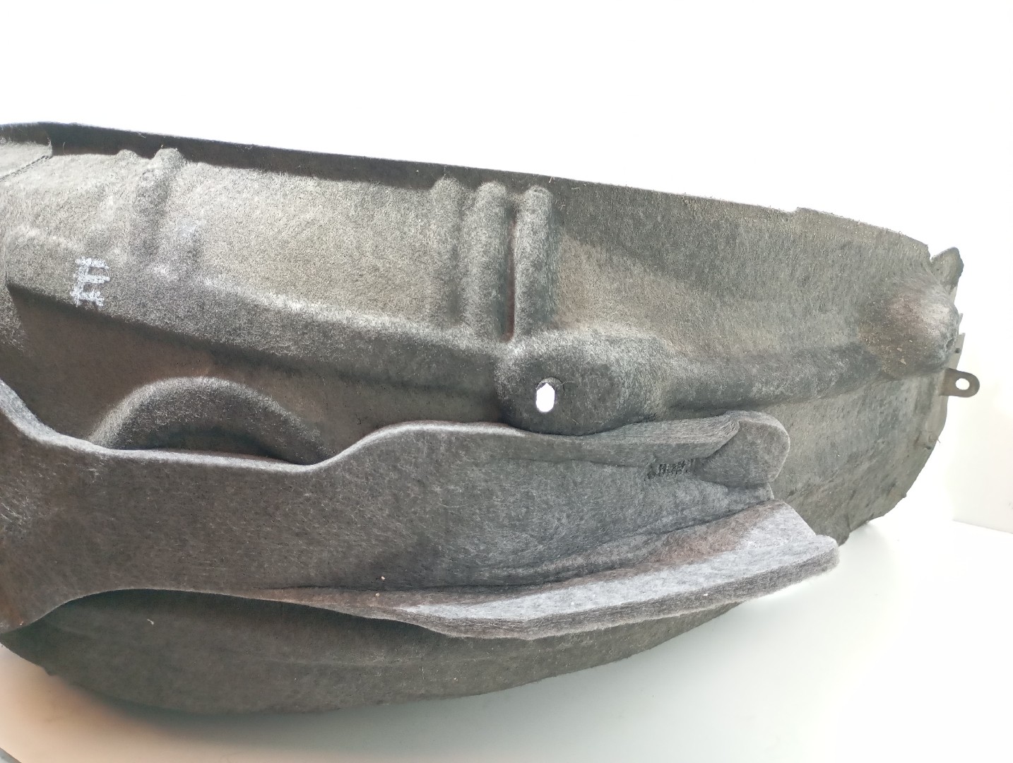 Passage de roue AR GA MERCEDES-BENZ Classe C (W205) Imagem-2