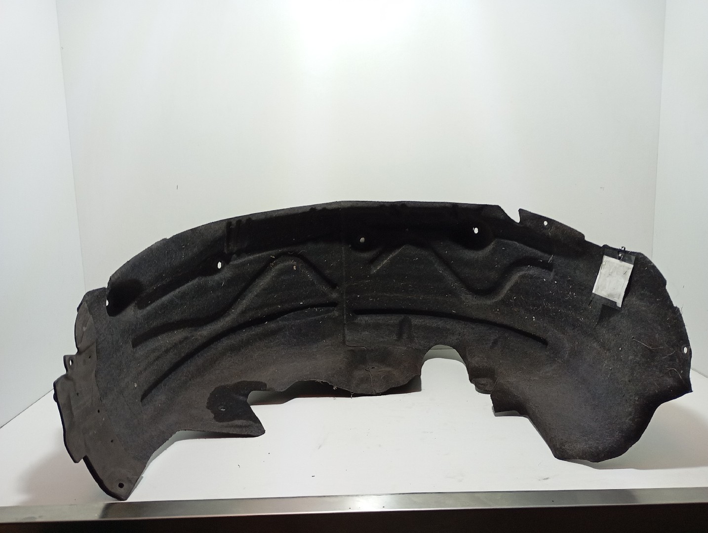 Passage de roue AR GA MERCEDES-BENZ Classe C (W205) Imagem-3