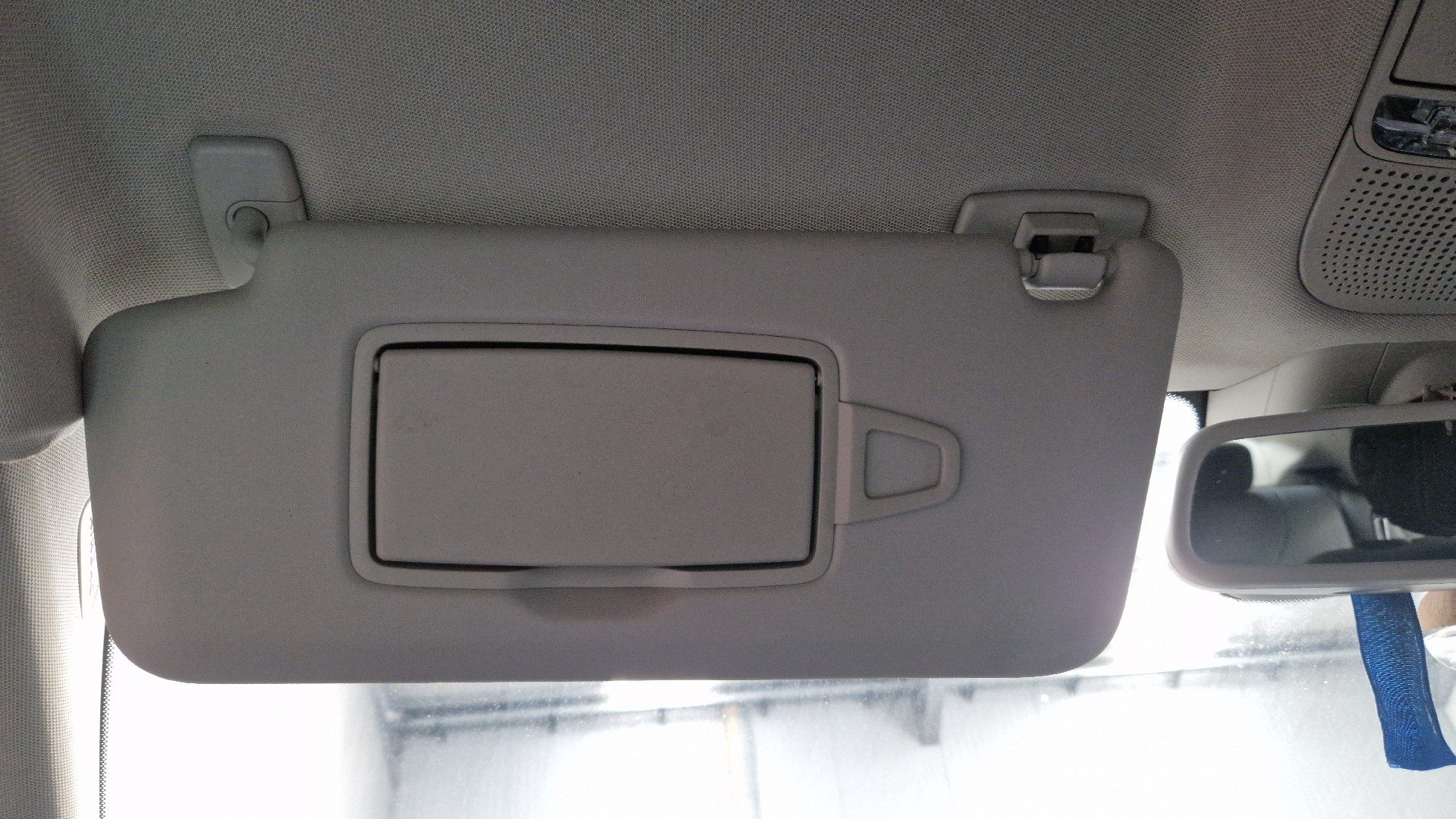 Pare-soleil gauche MERCEDES-BENZ Classe C (W205) Imagem-1