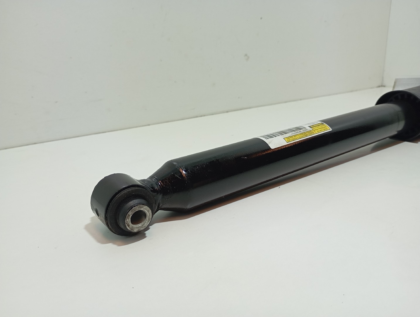 Amortisseur Arrière Droite MERCEDES-BENZ Classe C (W205) Imagem-1