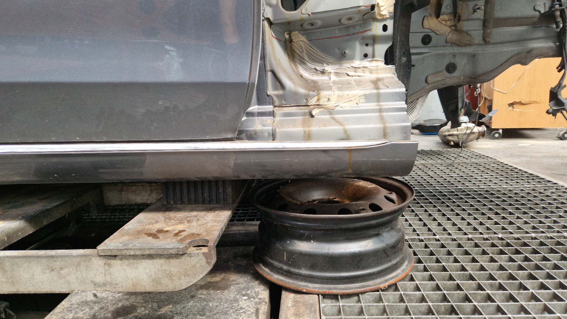 Seuil Droite MERCEDES-BENZ Classe C (W205) Imagem-2