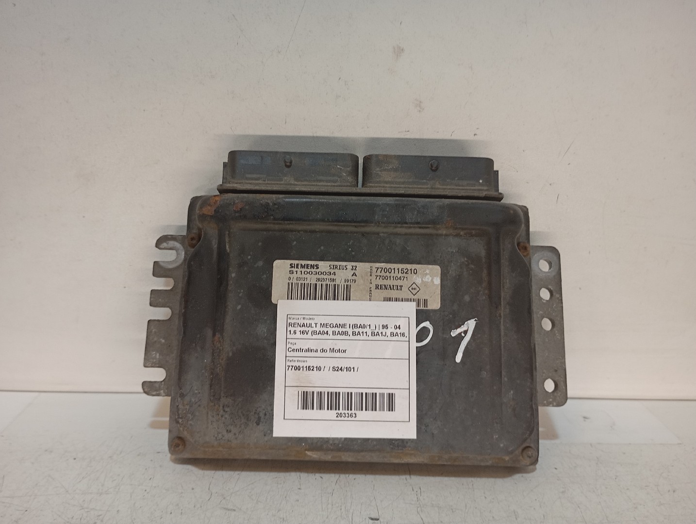 Engine control unit / ECU RENAULT Megane I (BA0/1_)