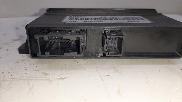 Module générique CITROËN C4 Picasso I (UD_) Imagem-2