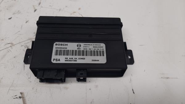 Module générique CITROËN C4 Picasso I (UD_)