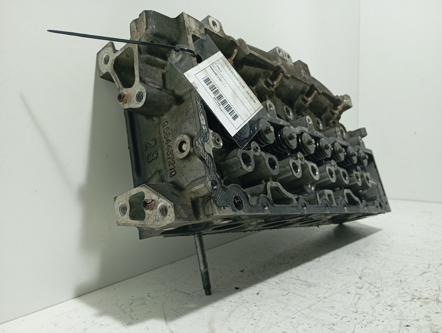 Cylinder head CITROËN C3 II (SC_) Imagem-2