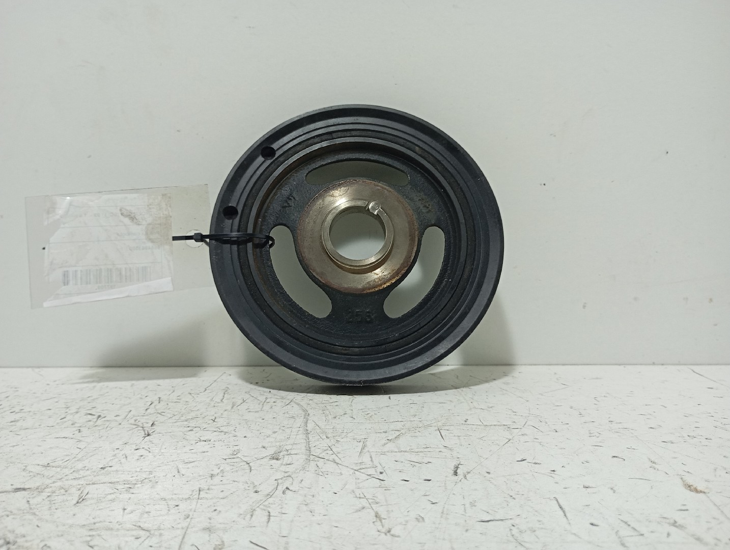 Crankshaft / Engine pulley  CITROËN C3 II (SC_)