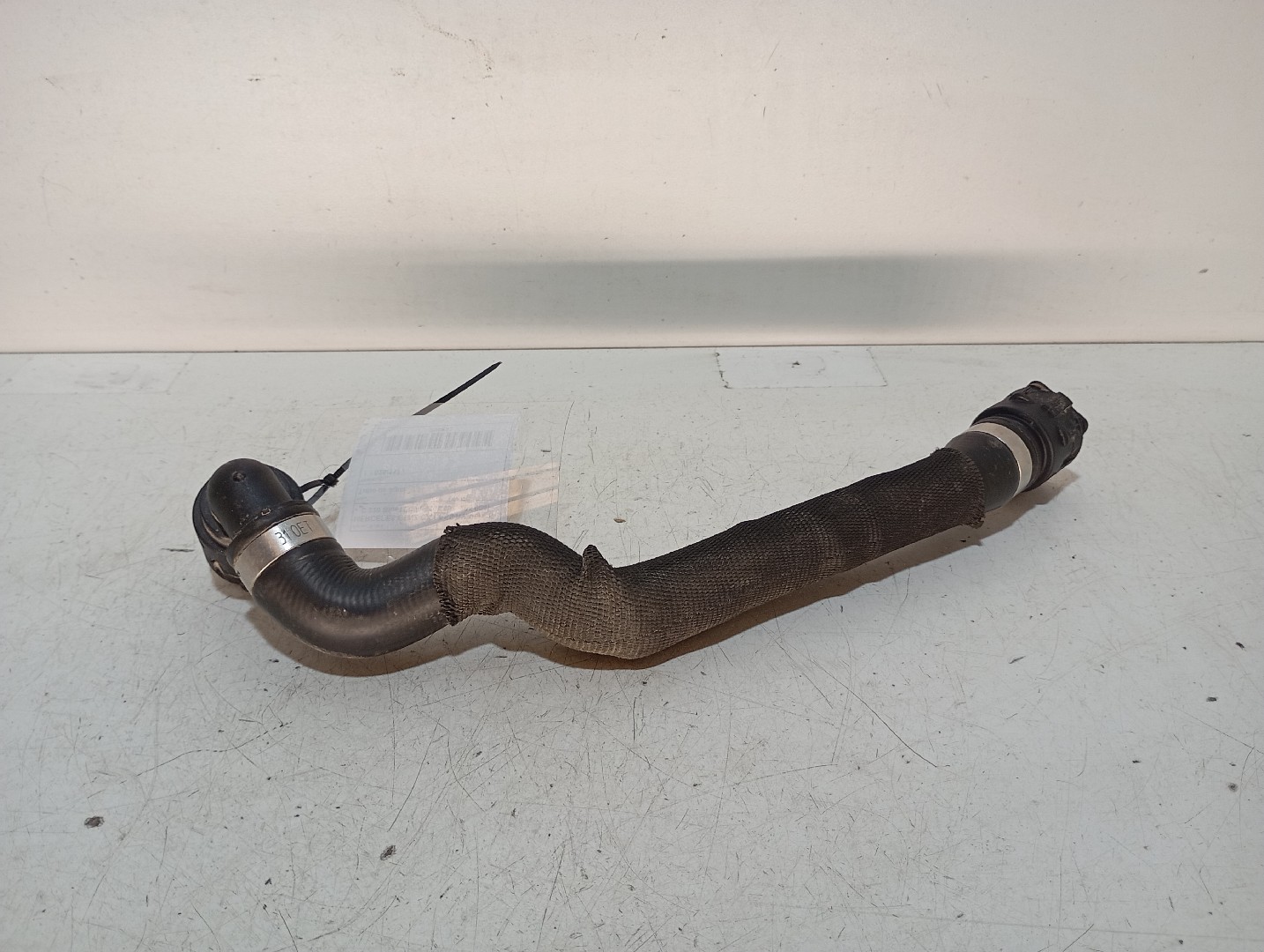 Tuyau/ Durite d'eau MERCEDES-BENZ Classe C (W205) Imagem-1