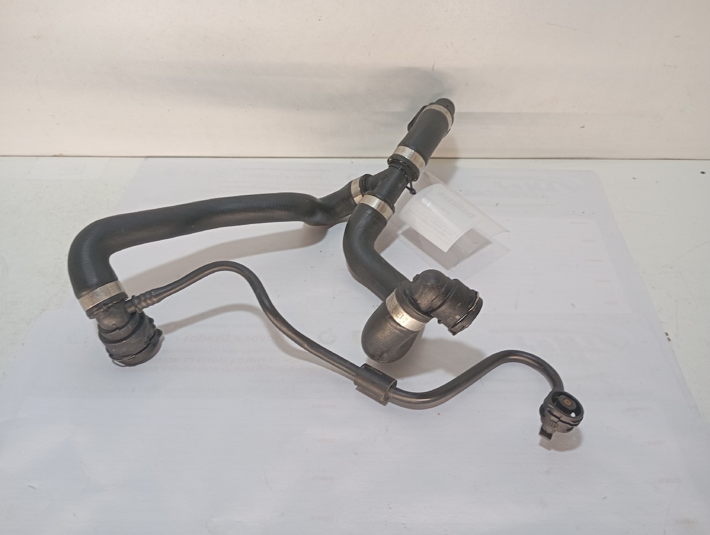 Tuyau/ Durite d'eau MERCEDES-BENZ Classe C (W205)