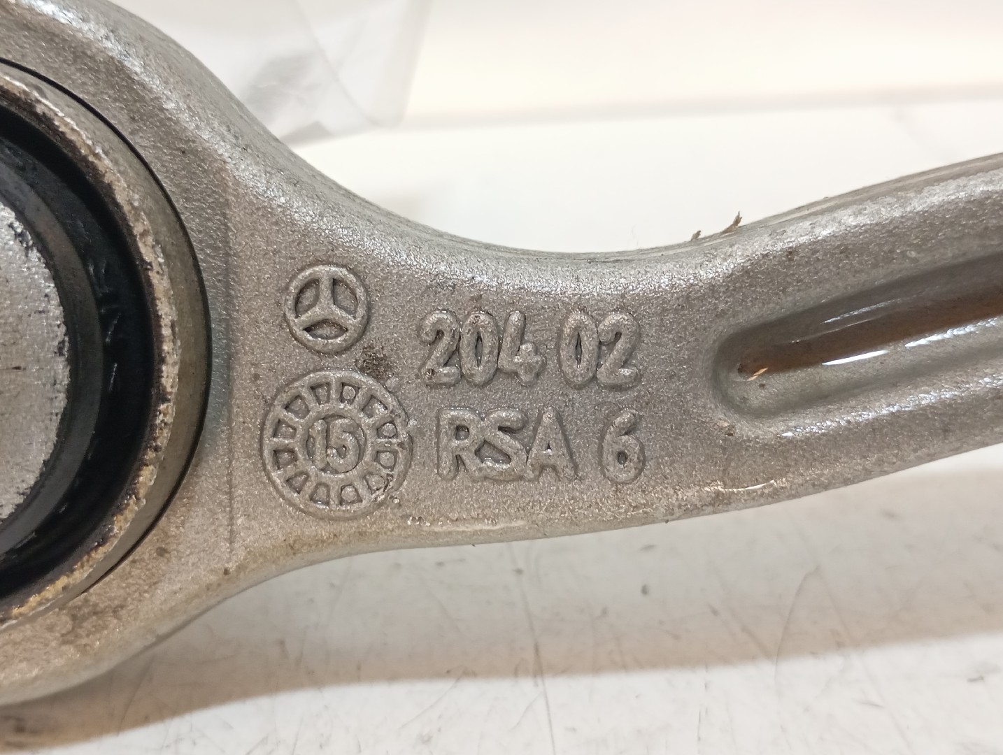 Bras de suspension arrière gauche MERCEDES-BENZ Classe C (W205) Imagem-2