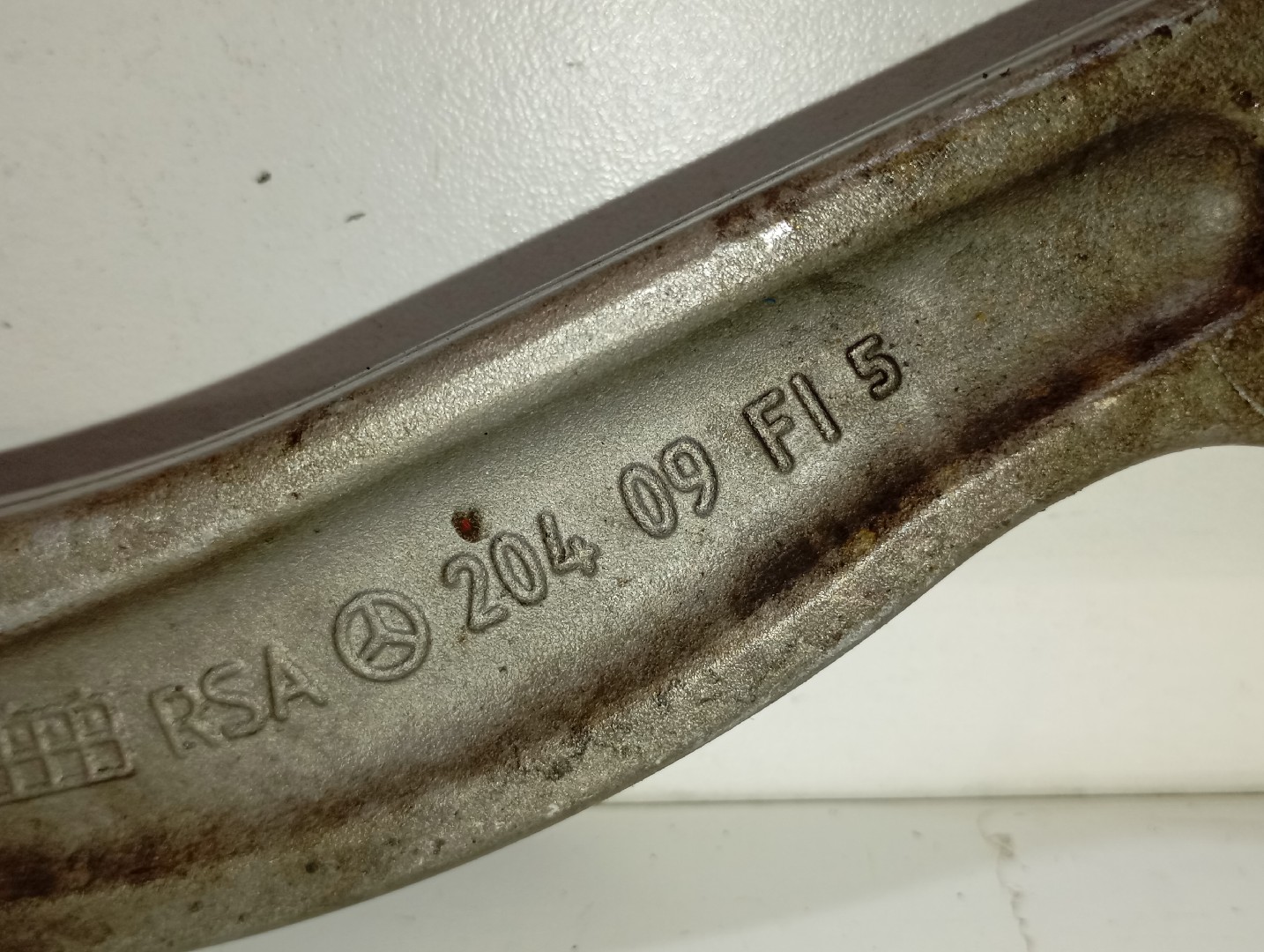 Bras de suspension arrière Droite MERCEDES-BENZ Classe C (W205) Imagem-2