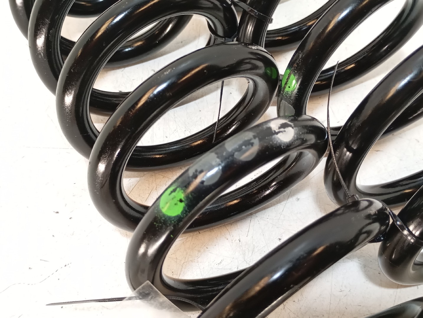 Ressort de suspension avant Droite MERCEDES-BENZ Classe C (W205) Imagem-2