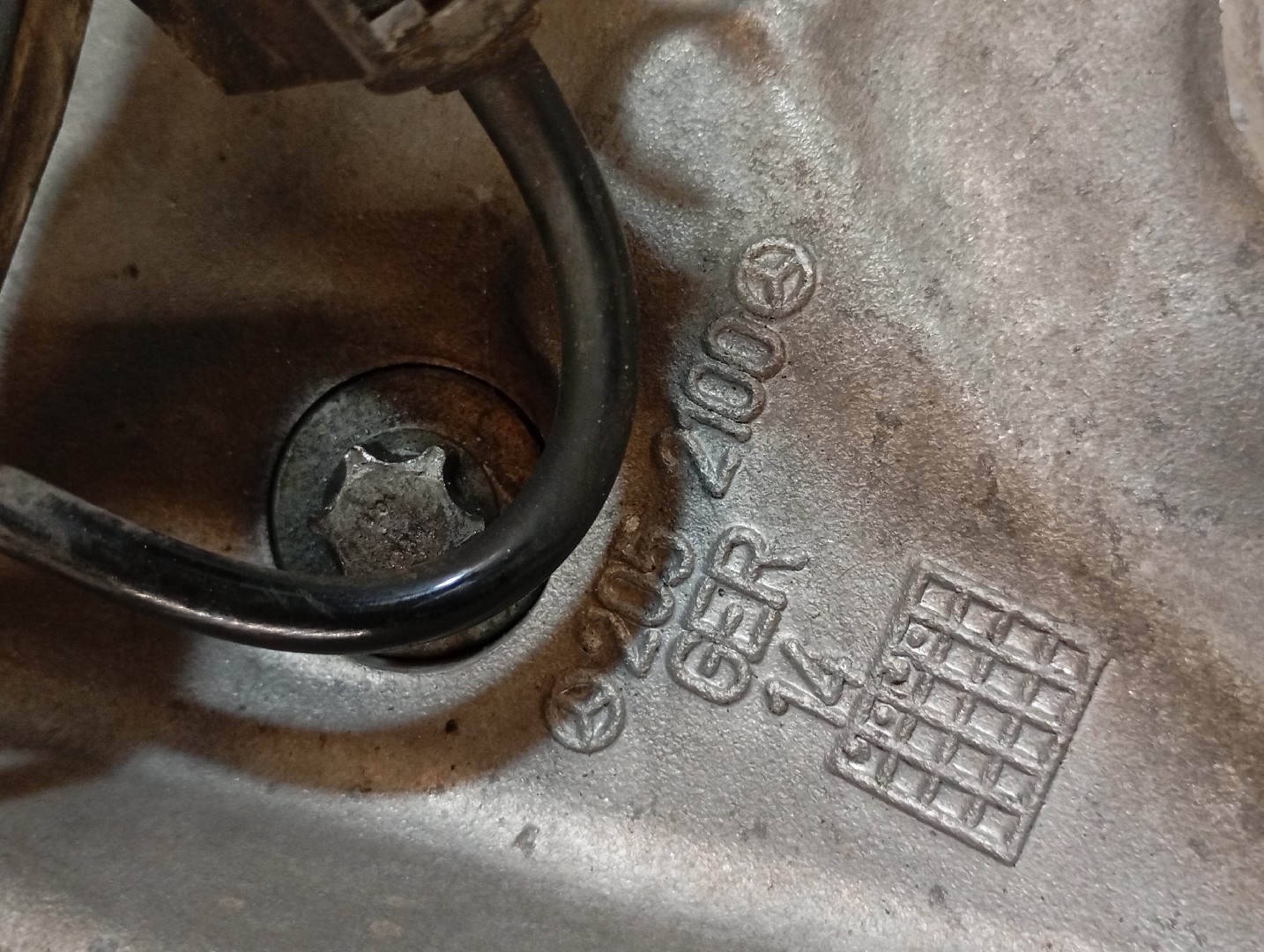 Fusée avant gauche MERCEDES-BENZ Classe C (W205) Imagem-2