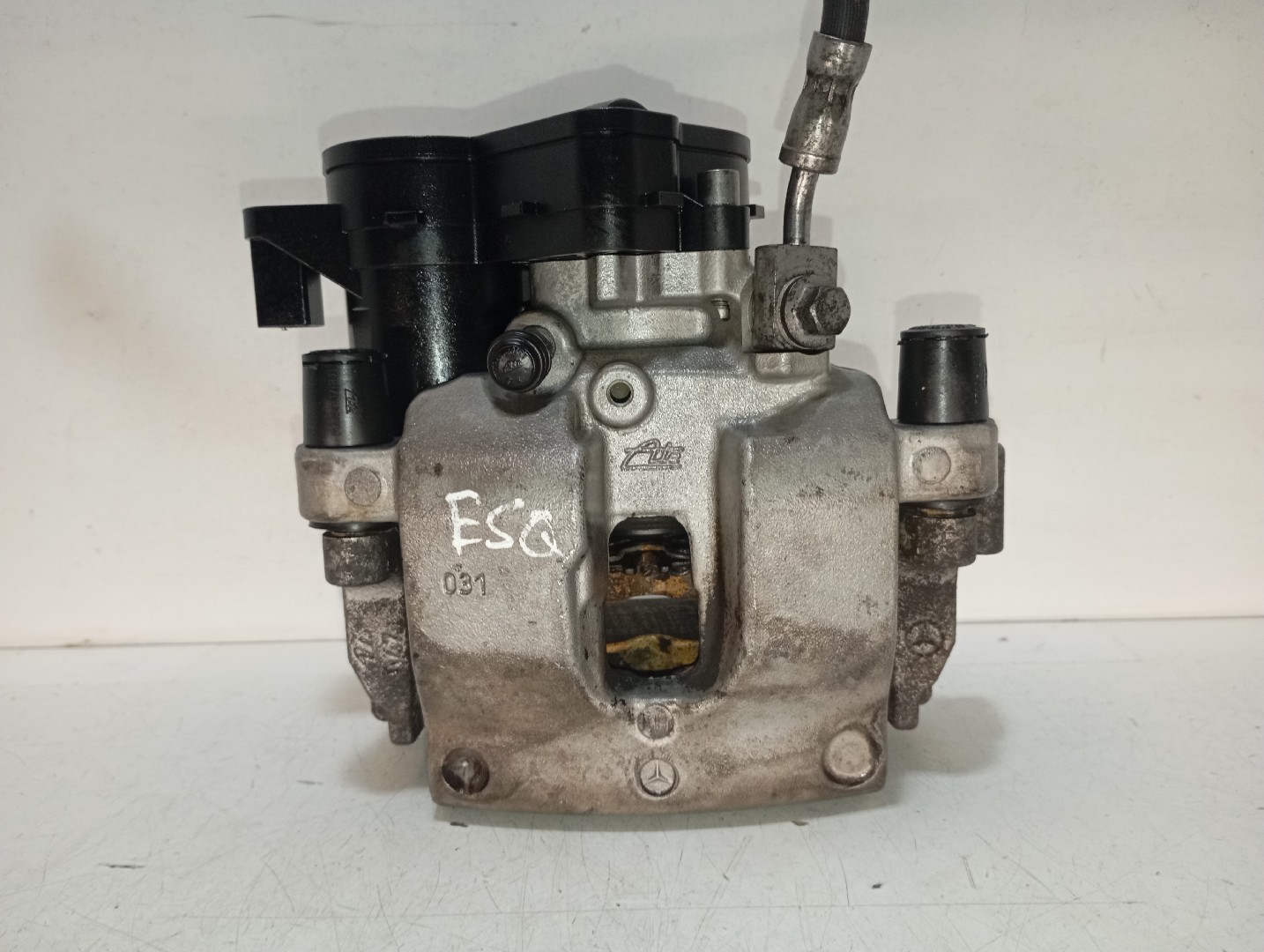 Étrier de frein arrière gauche MERCEDES-BENZ Classe C (W205) Imagem-1