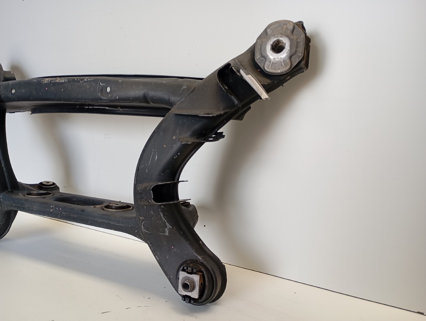 Berceau arrière MERCEDES-BENZ Classe C (W205) Imagem-2