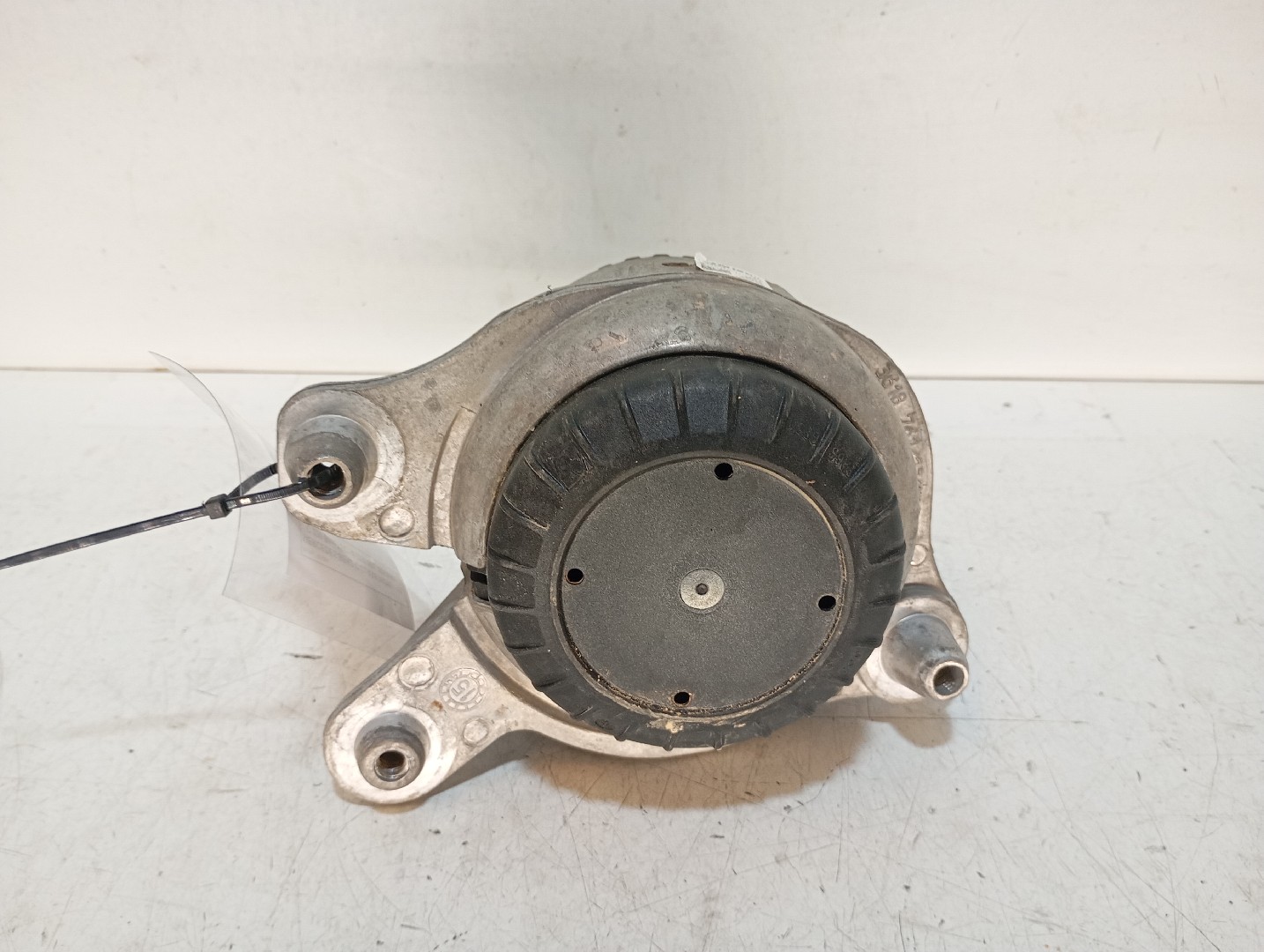 Support Moteur MERCEDES-BENZ Classe C (W205)