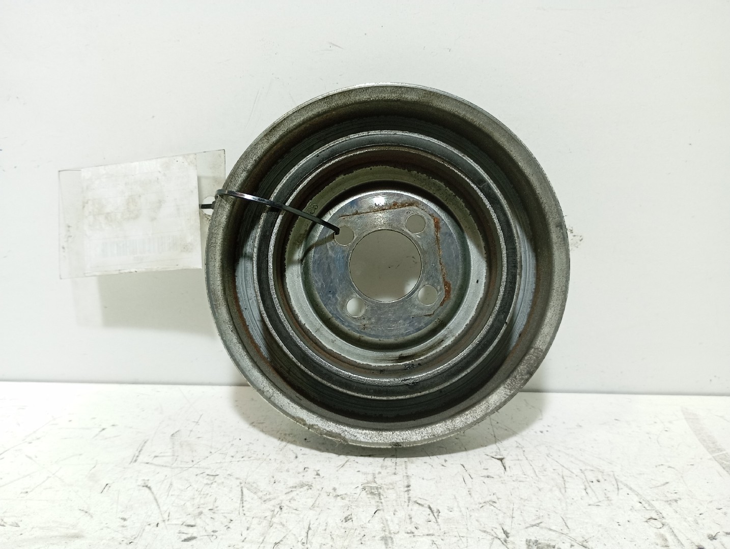 Crankshaft / Engine pulley  OPEL Corsa E Imagem-1