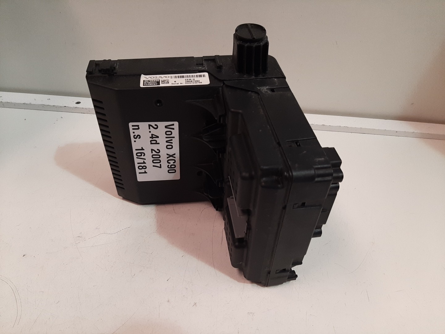 Boîte de fusibles / SAM / BSI VOLVO XC90 I