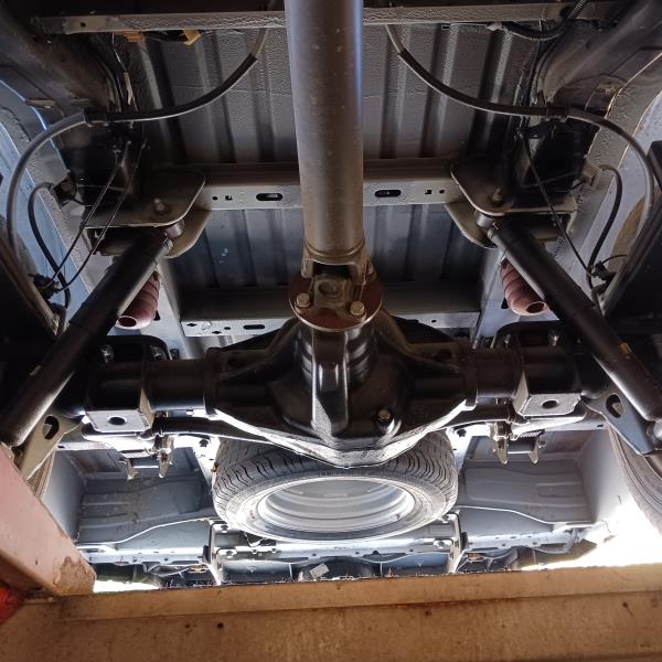 Essieu arrière à disques RENAULT Master III (FV)