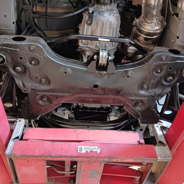 Berceau avant RENAULT Master III (FV)