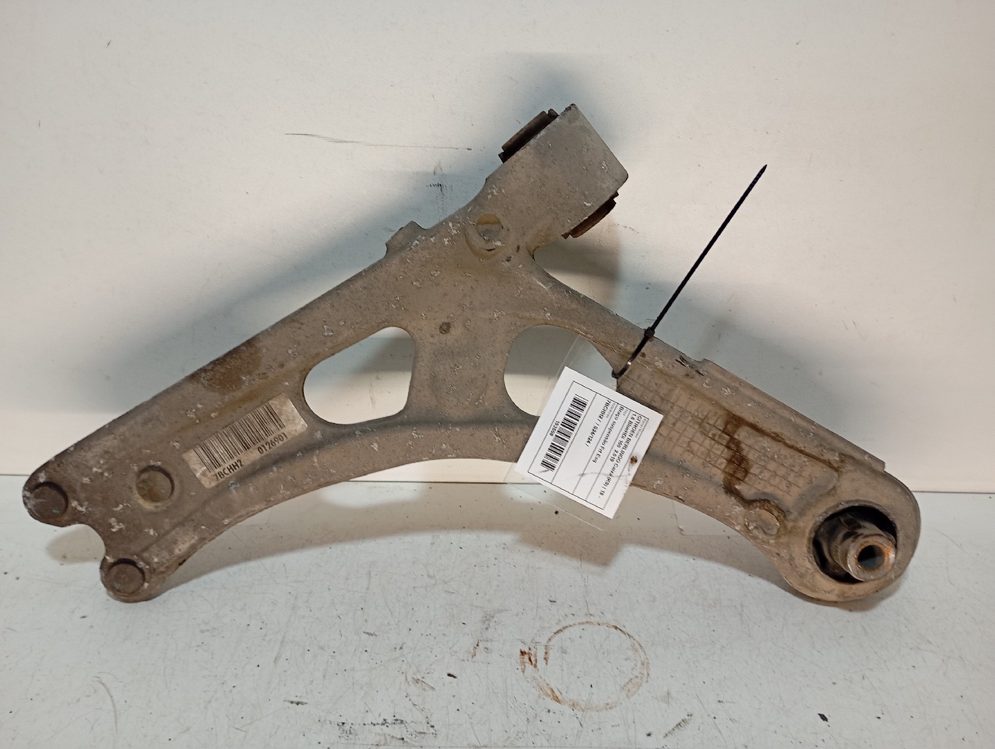 Bras de suspension Avant gauche CITROËN Berlingo Van (K9)