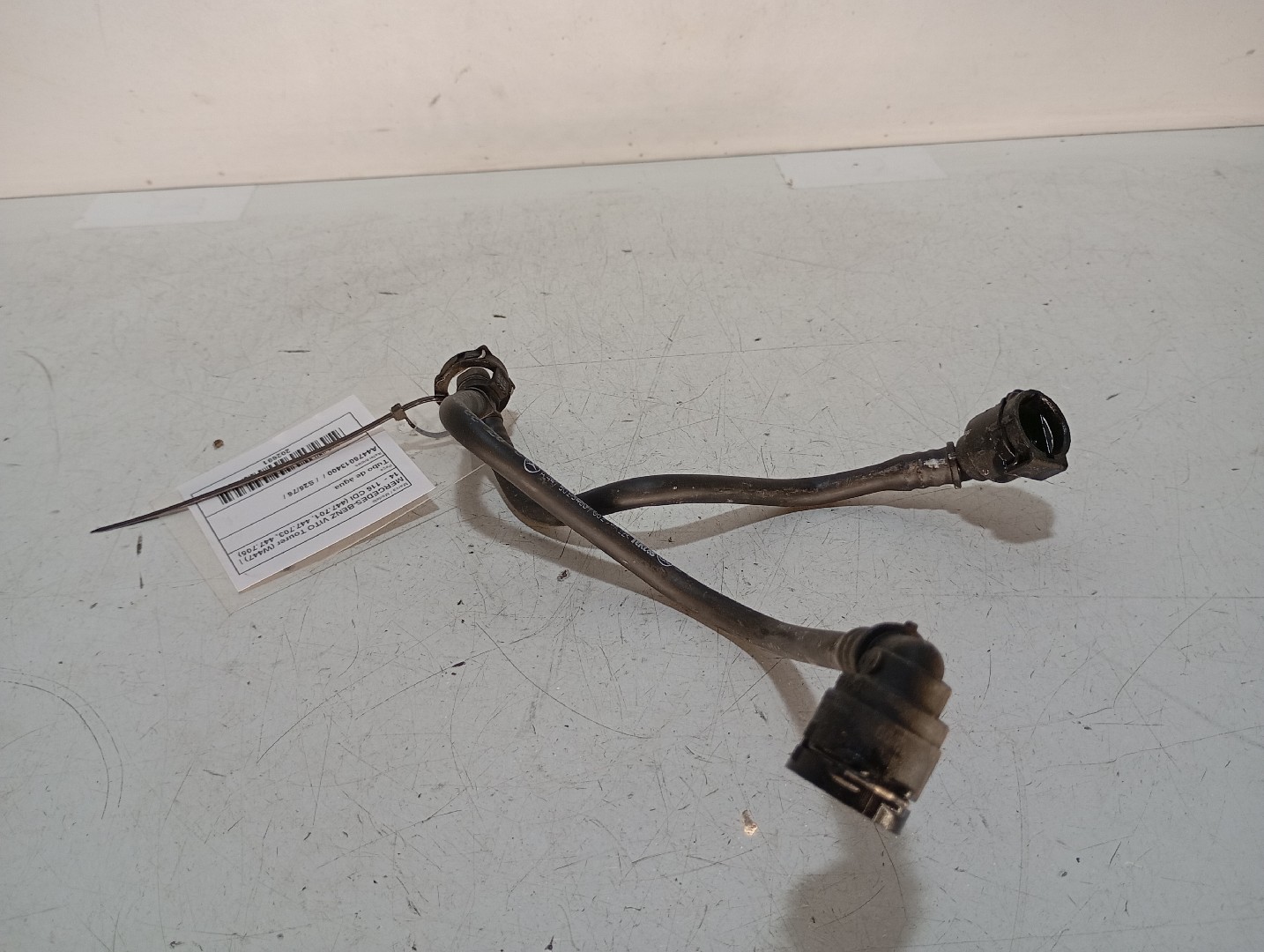 Water pipe MERCEDES-BENZ Vito Tourer (W447)