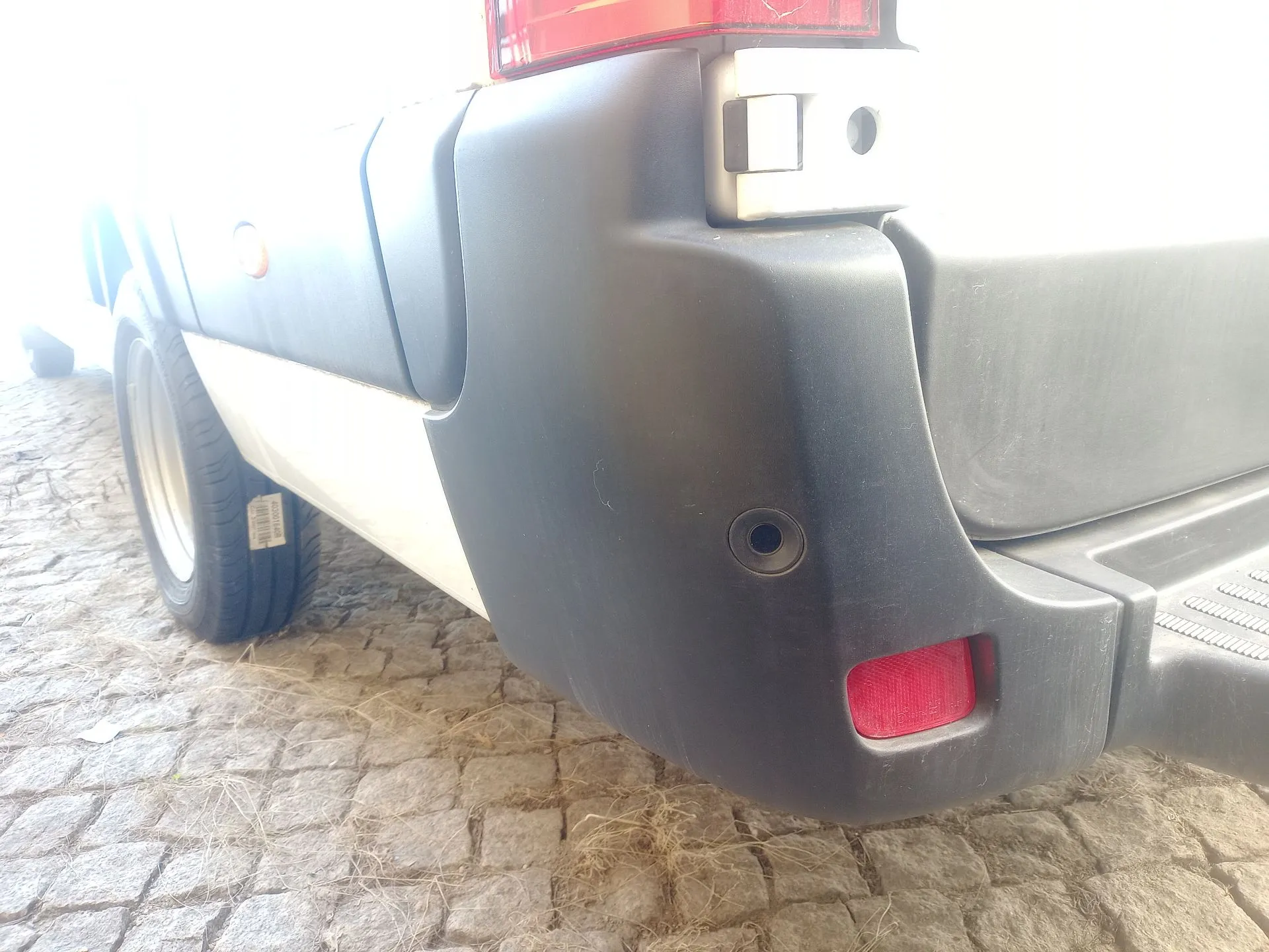 Pare-chocs D'Angle Arrière Gauche RENAULT Master III (FV) Imagem-1