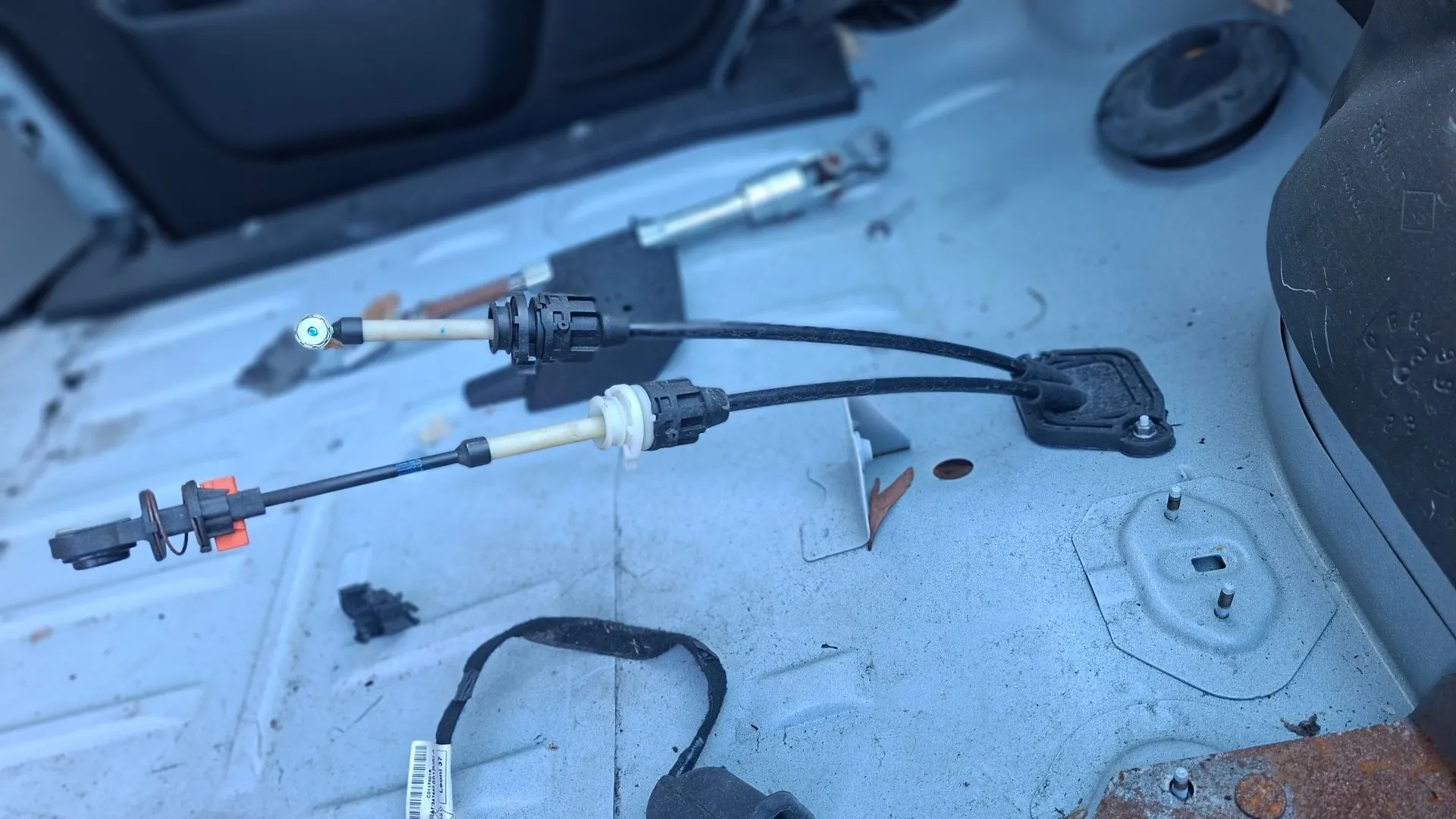 Câbles sélecteur de vitesses RENAULT Master III (FV)