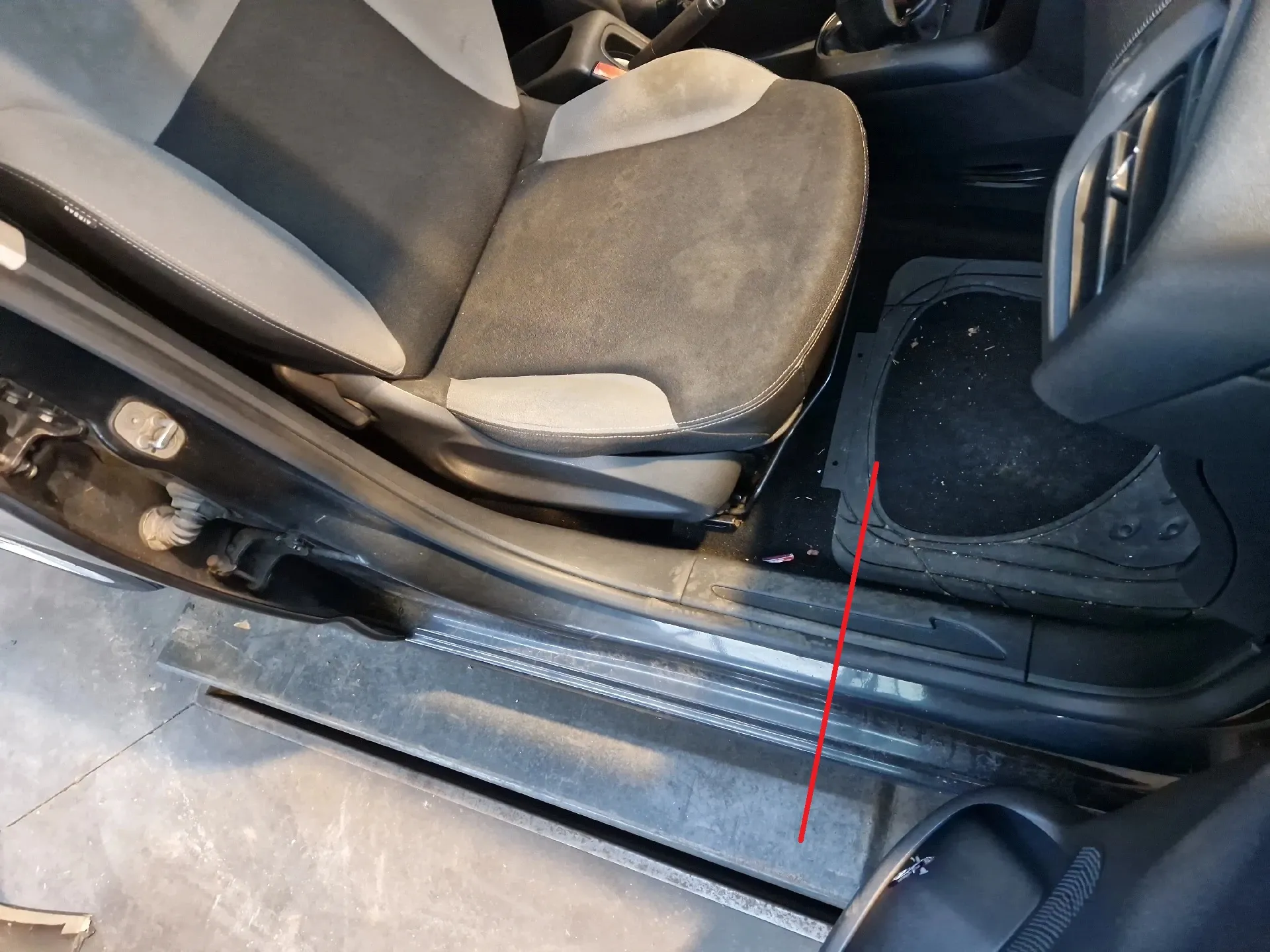 Longeron Droite CITROËN C3 II (SC_) Imagem-1