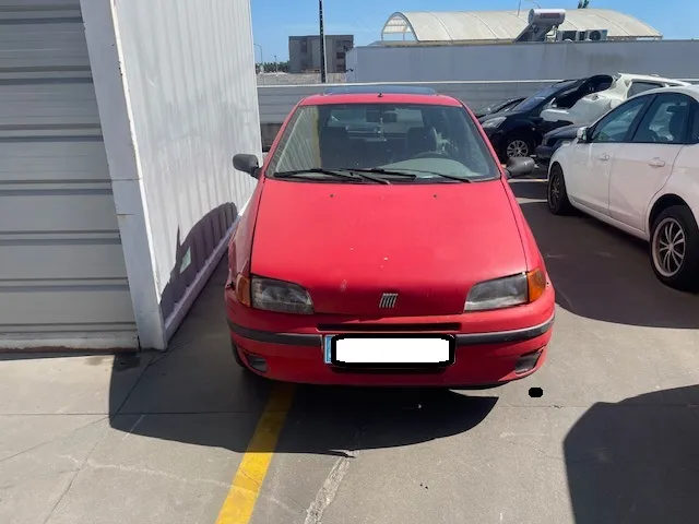 Punto  FIAT Punto (176_)