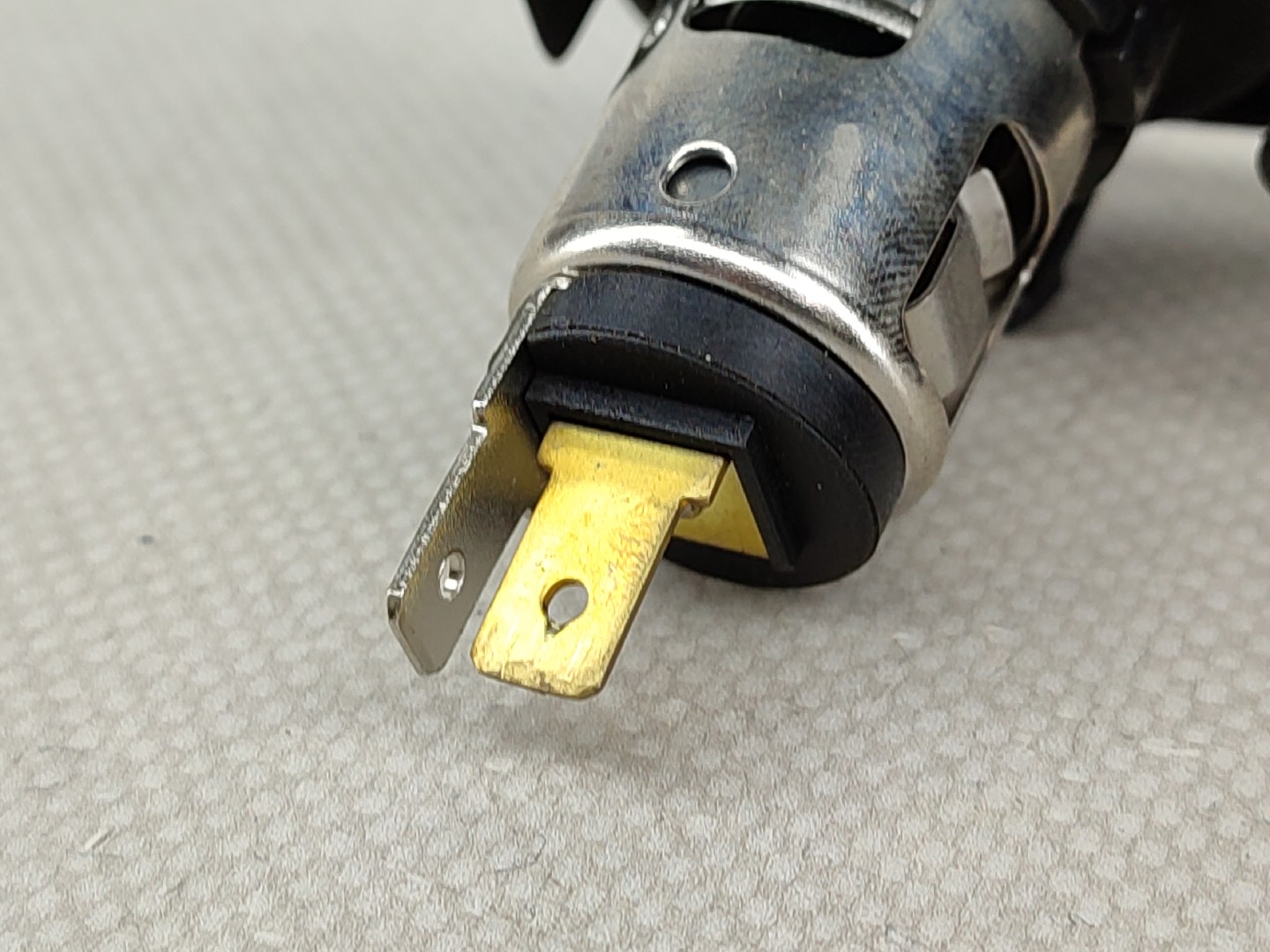 hyundai i20 cigarette lighter Cigarette lighter