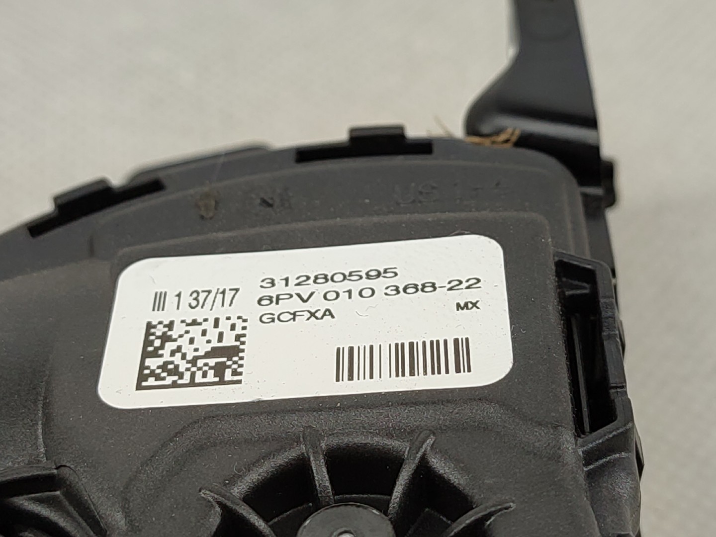 Module générique VOLVO V40 Hatchback Imagem-3