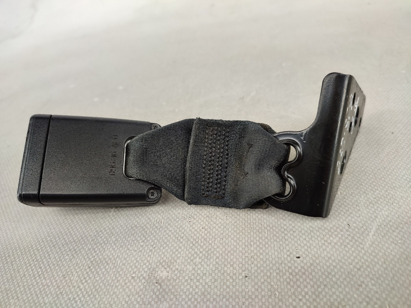 Fibbia cintura posteriore sinistra PEUGEOT 208 Imagem-1