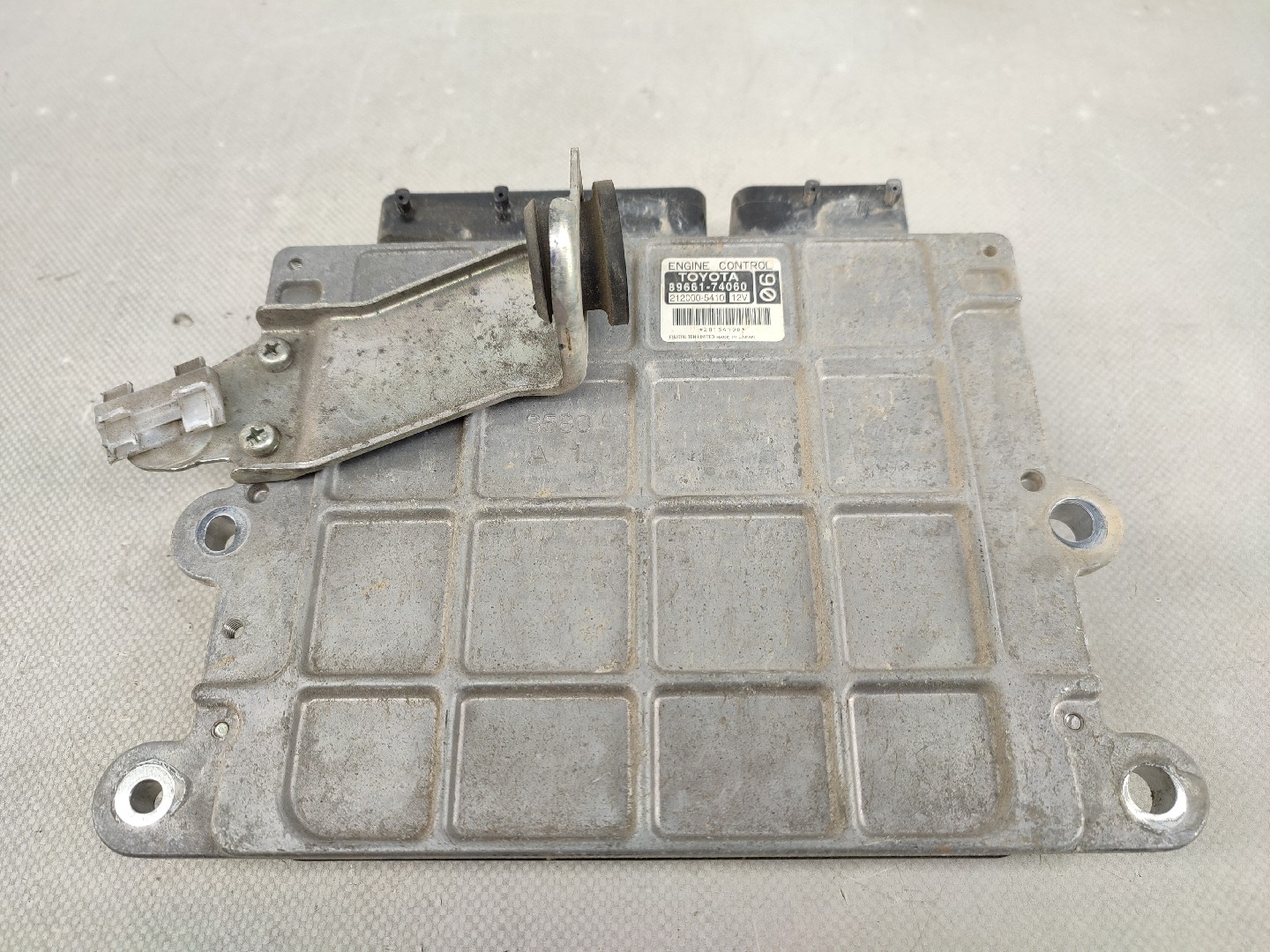 Centralina motor / ECU TOYOTA iQ (_J1_) Imagem-3