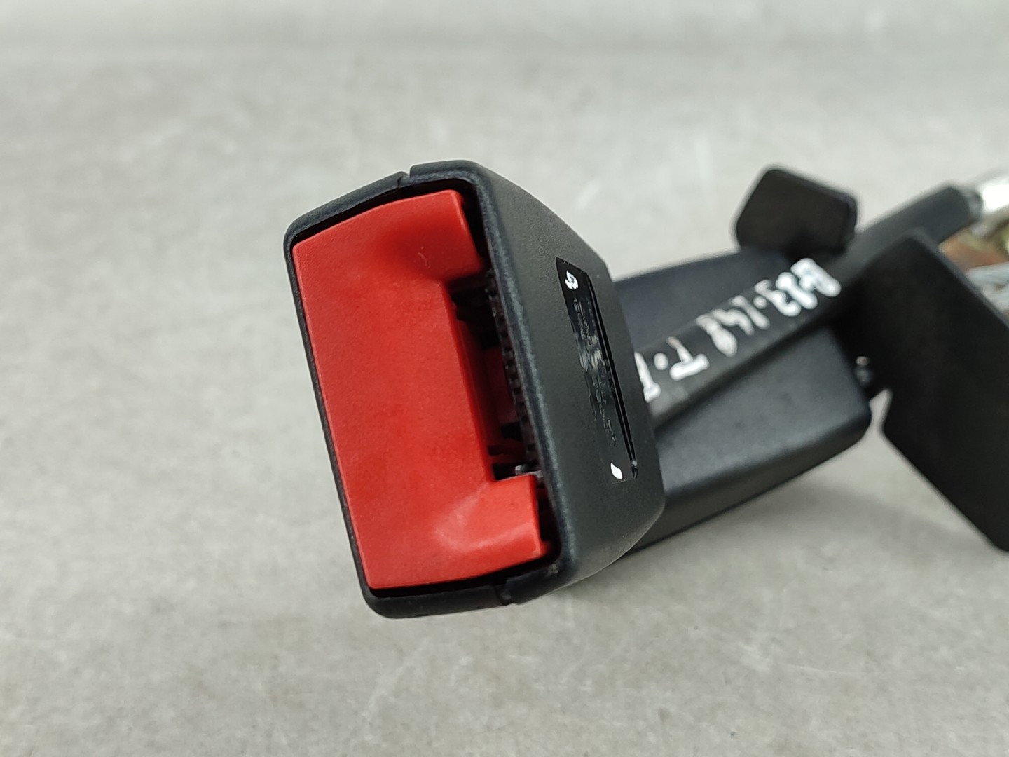 Fibbia cintura posteriore sinistra AUDI A4 Avant (8D5, B5) Imagem-2