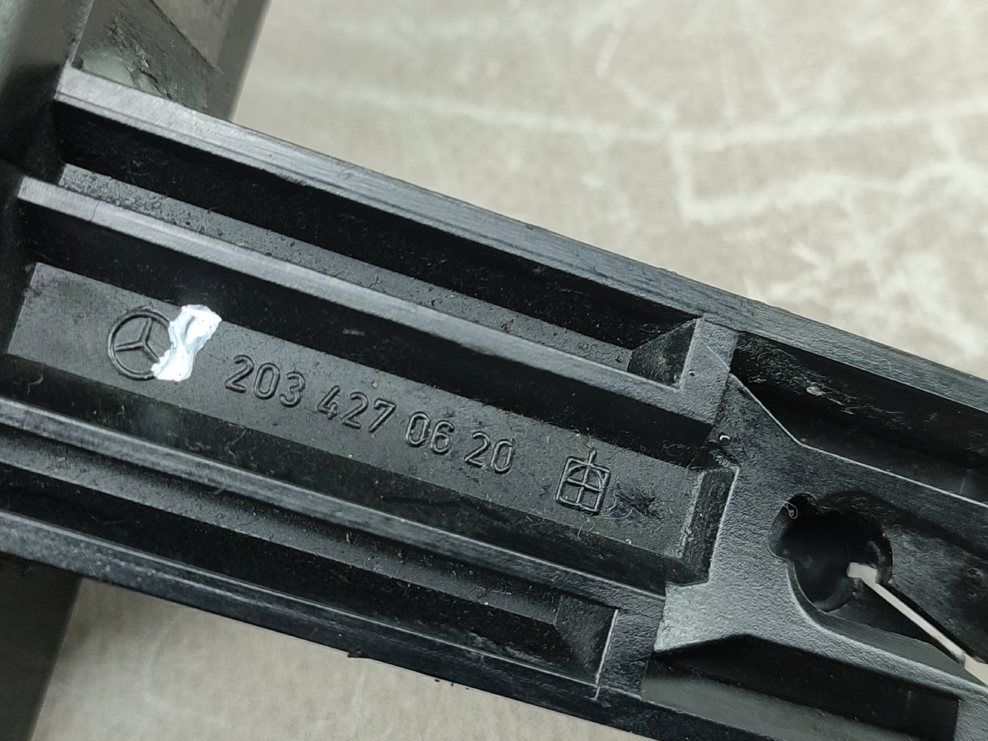 Freno de mano / estacionamento  MERCEDES-BENZ Classe C (W203) Imagem-4