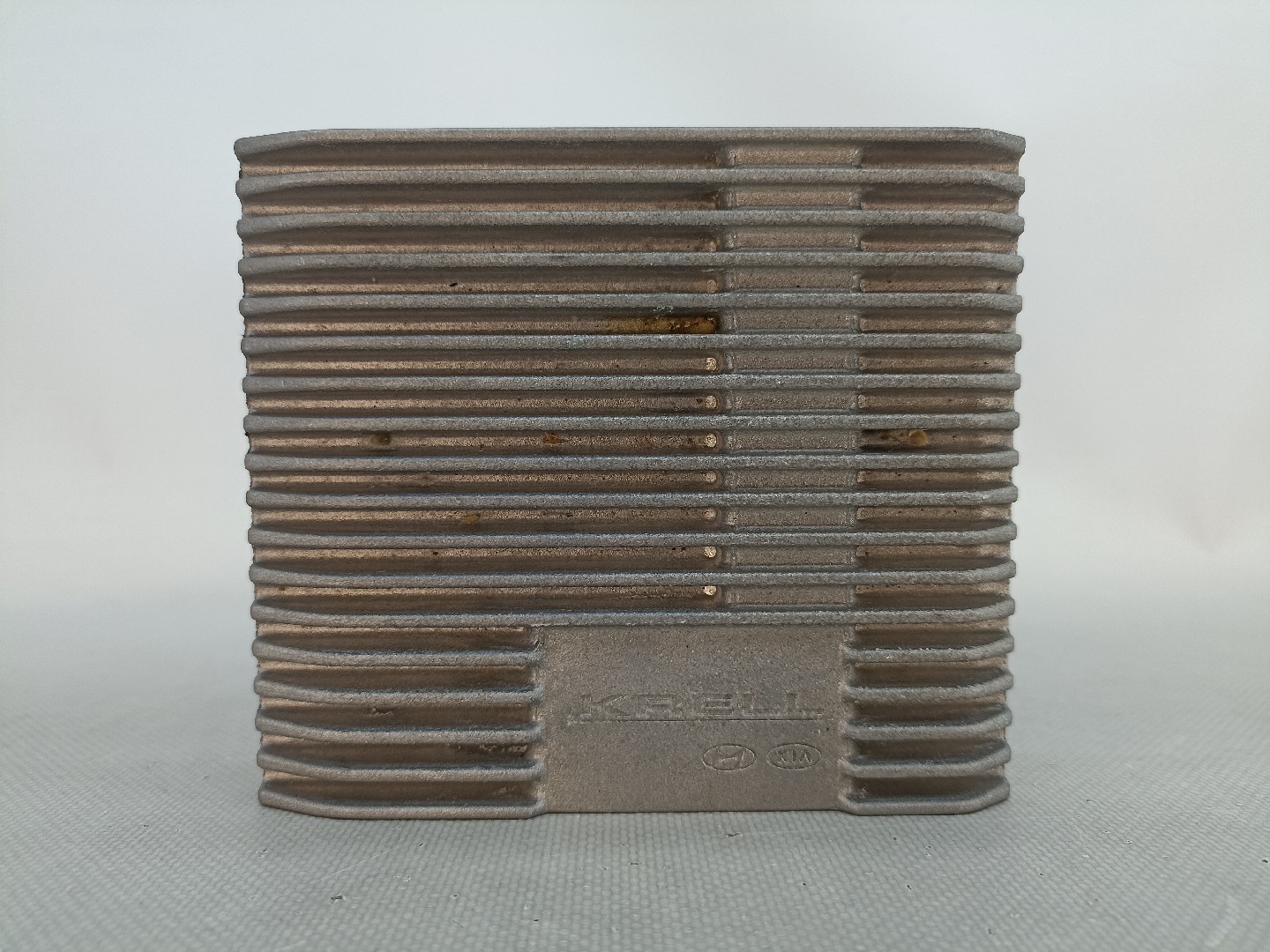 Amplificador de colunas HYUNDAI Kauai (OS) Imagem-0