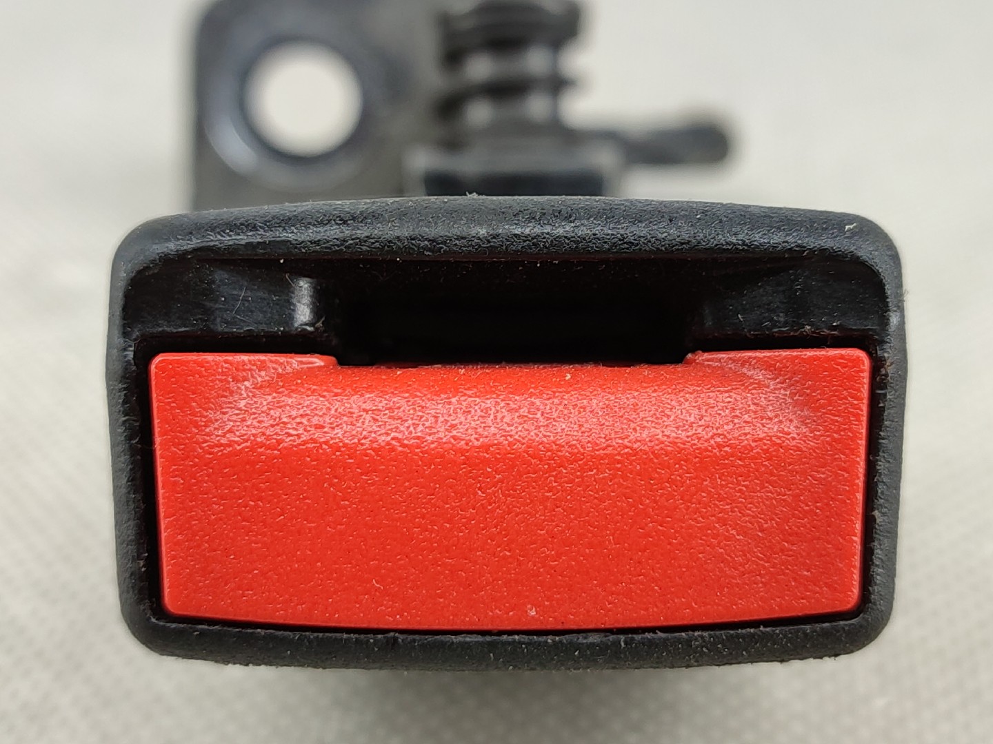 Fibbia cintura posteriore sinistra OPEL Insignia A Sports Tourer (G09) Imagem-2