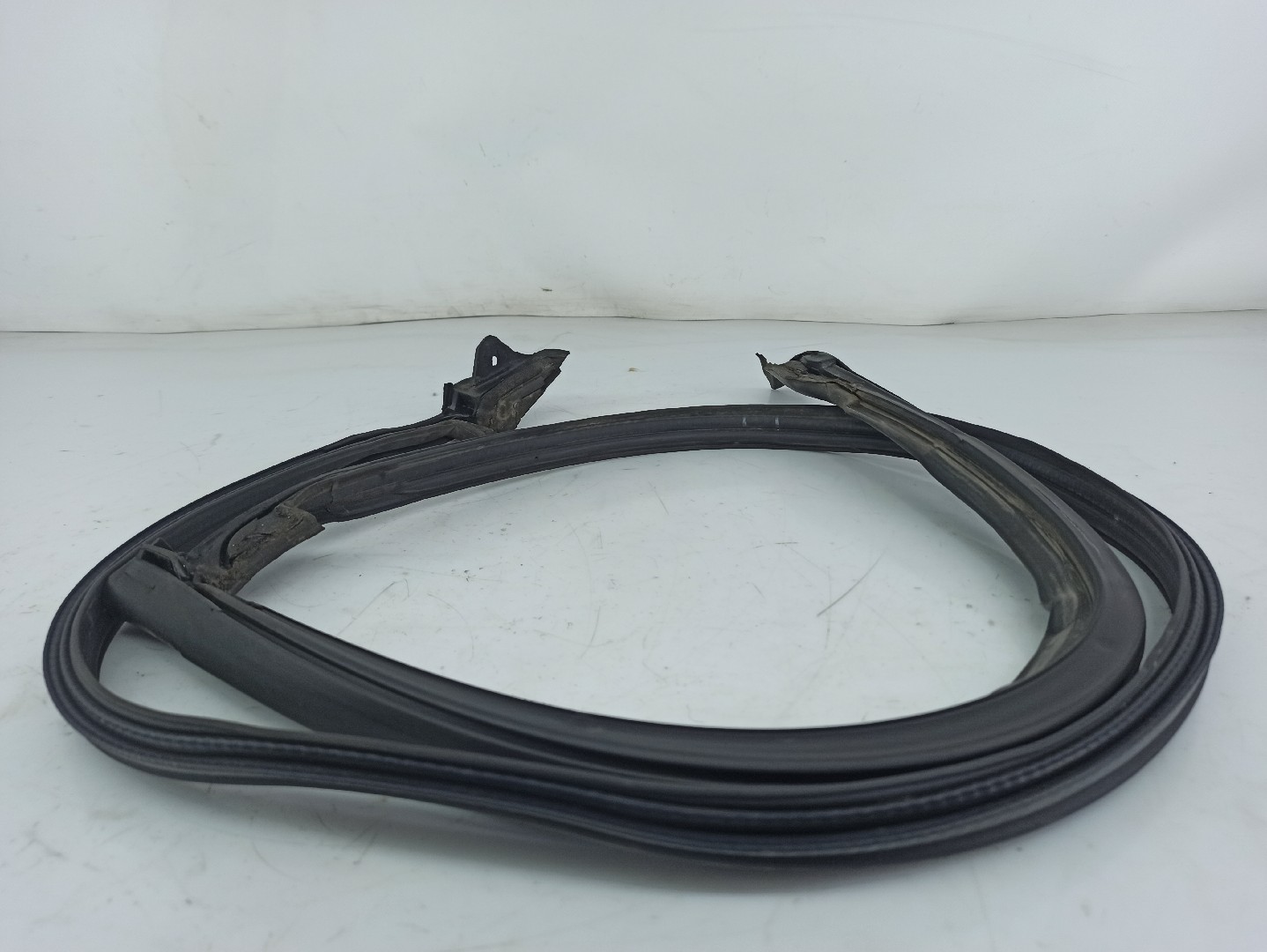 Generic rubber for NISSAN 300 ZX (Z31) | Recife Used Parts