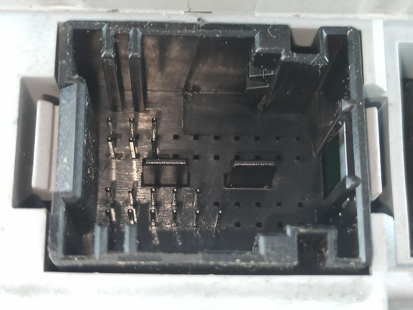 Caixa fusíveis / SAM / BSI FIAT Punto (188_) Imagem-2