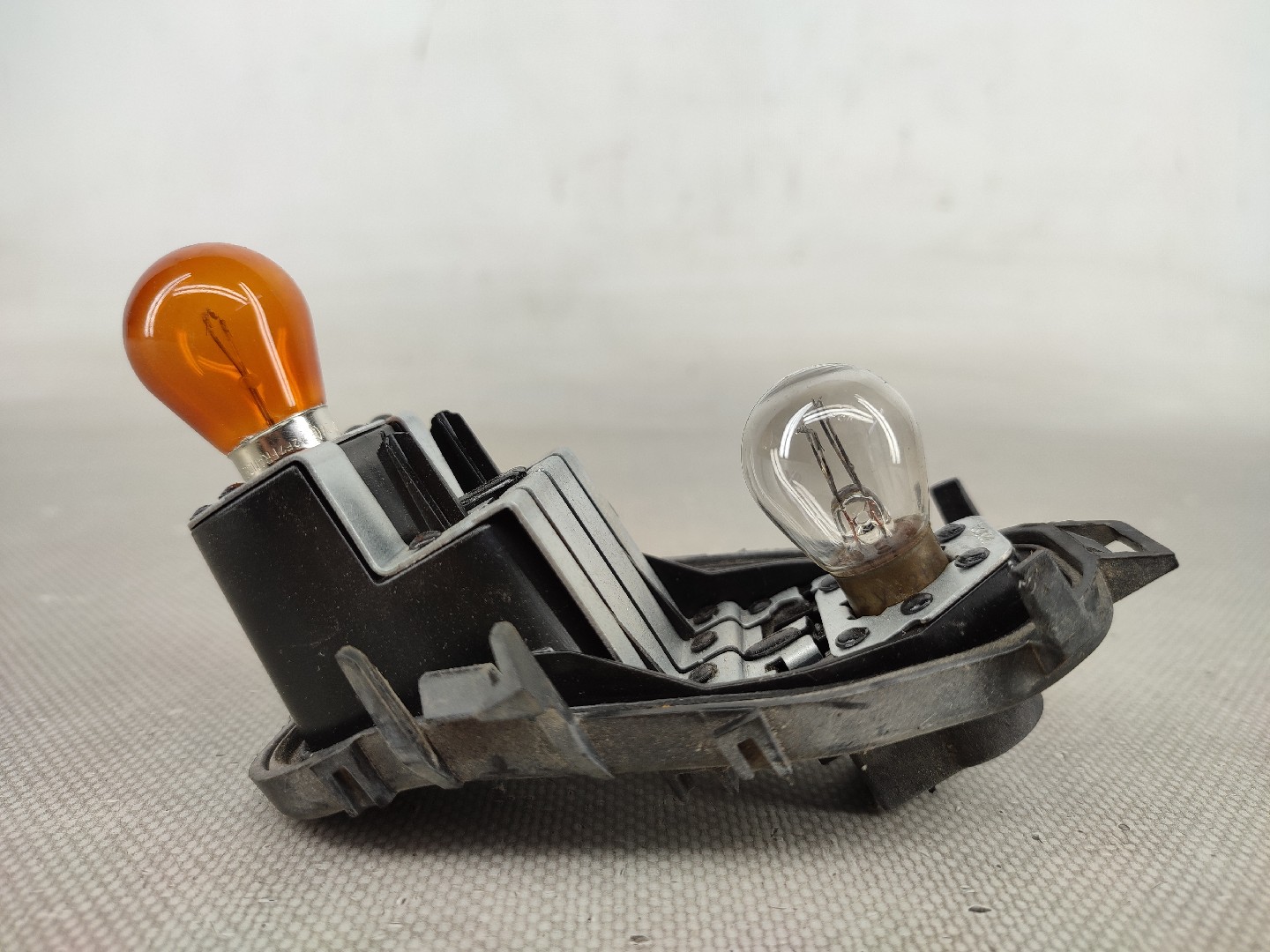 Suporte lâmpada esquerdo RENAULT Clio IV (BH_) Imagem-0