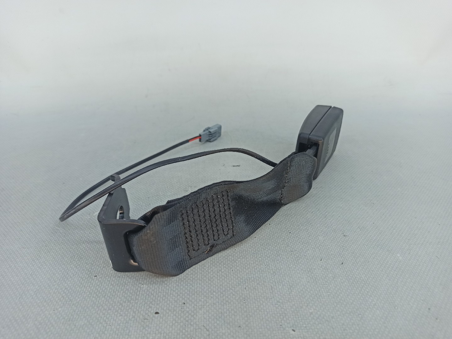 Fibbia cintura posteriore sinistra RENAULT Twingo III (BCM_) Imagem-1