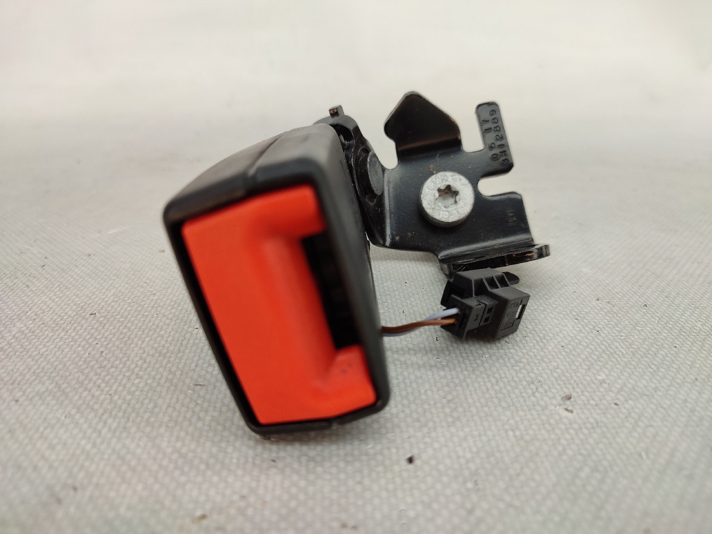 Fibbia cintura posteriore sinistra MERCEDES-BENZ Classe C Carrinha (S205) Imagem-2