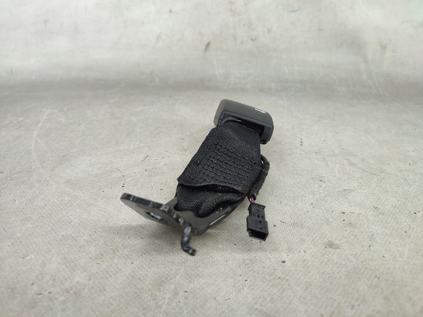 Fibbia cintura posteriore sinistra BMW 1 (F21) Imagem-3