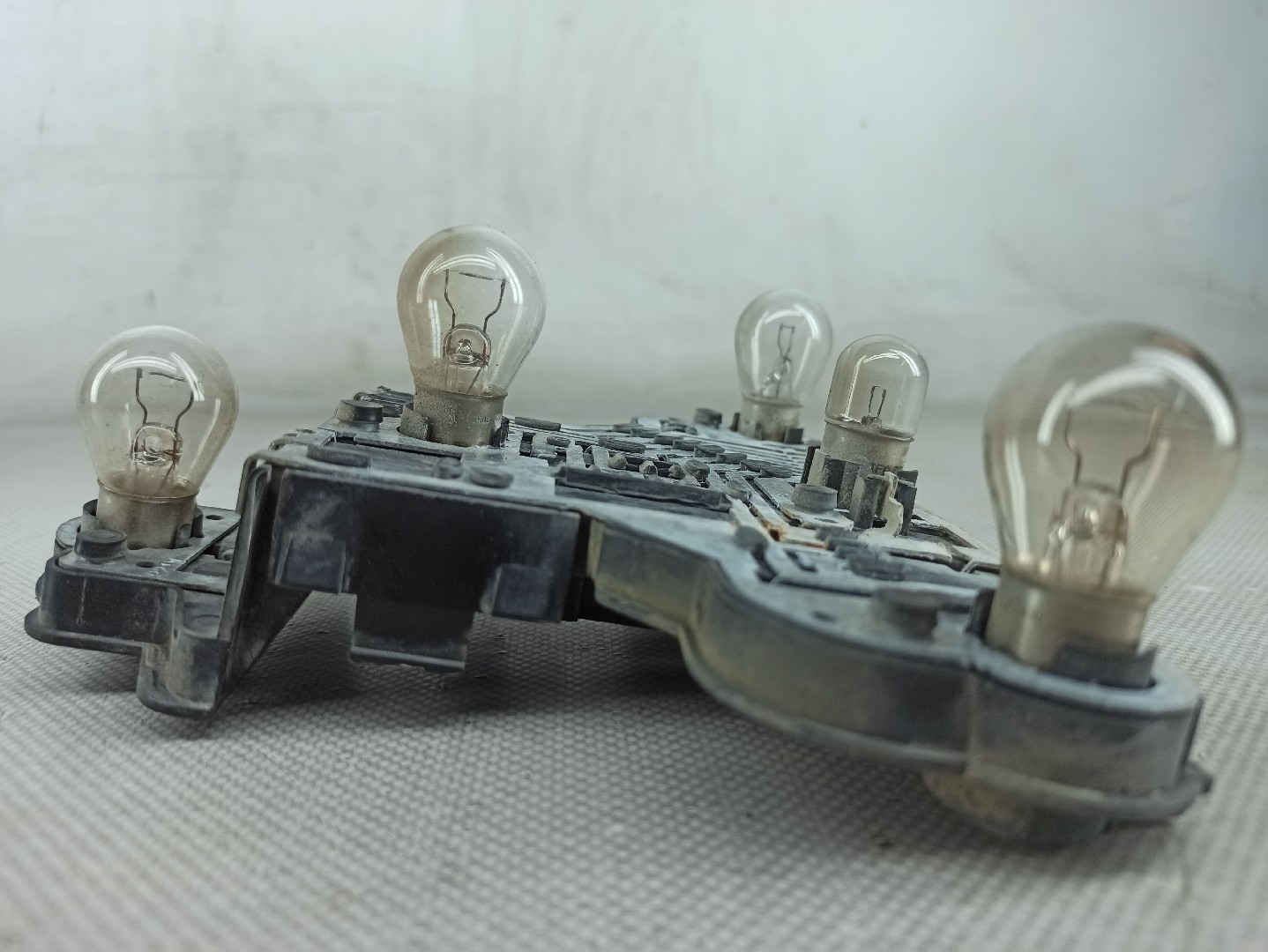 Suporte lâmpada esquerdo VOLKSWAGEN Golf III (1H1) Imagem-1